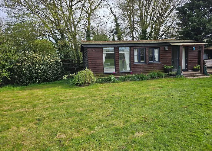 Remarkable 1-Bed Cabin In Dunmow